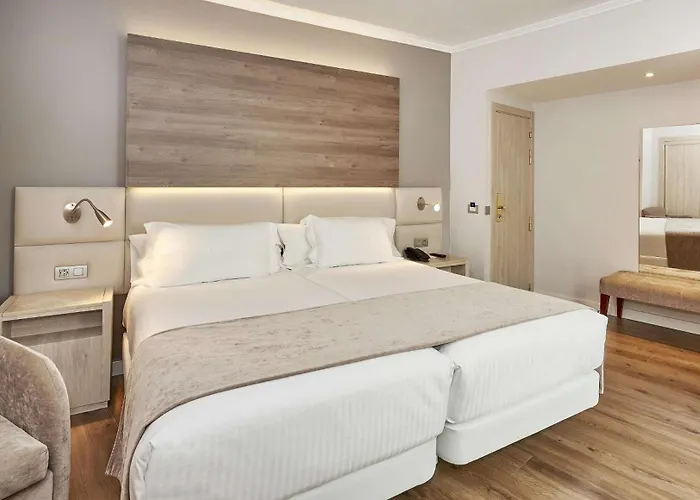 Nh Califa Hotel Córdoba