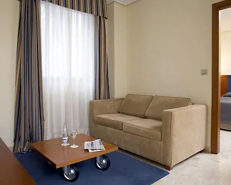 Nh カリファ ホテル 4*