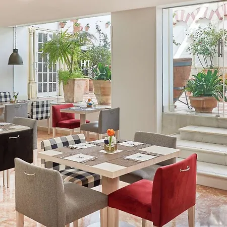 Nh Califa 4* קורדובה