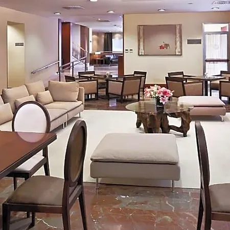 Nh Califa Hotel 4*