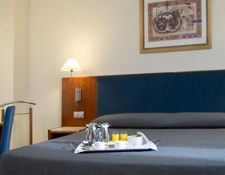 Nh Califa 4* קורדובה