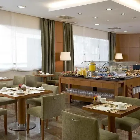 Hotel Nh Califa Kordoba