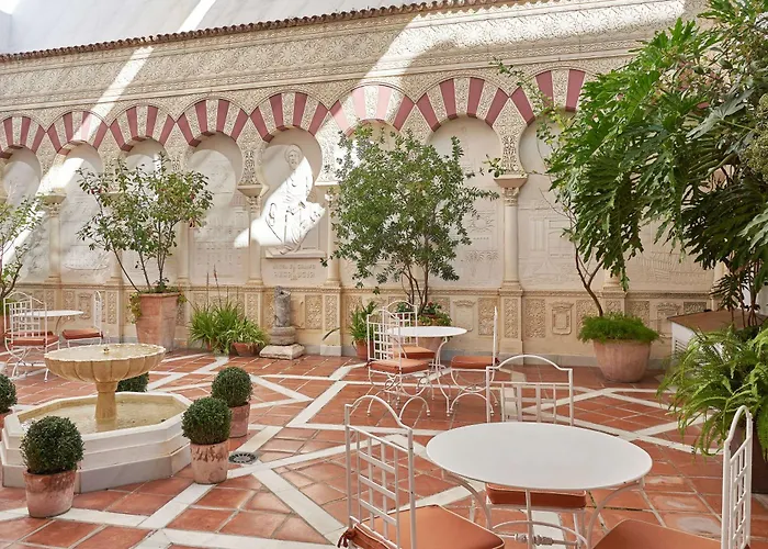 Nh Califa Hotel Cordova