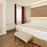 Nh Califa Hotel Córdoba