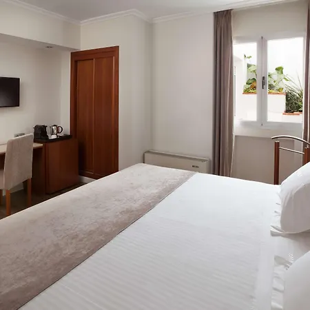 Nh Califa Hotel Córdoba