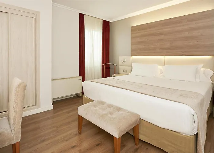 Nh Califa Hotel Cordova