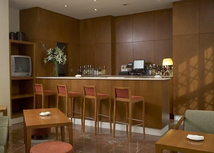 Nh Califa Hotel Cordova